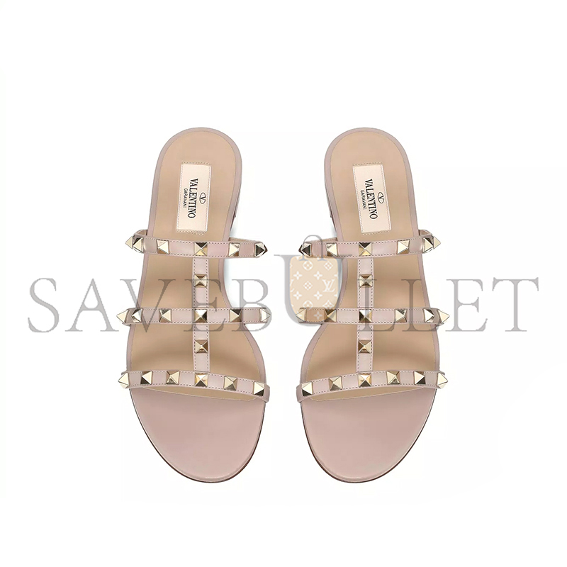 VALENTINO ROCKSTUD FLAT SLIDE SANDAL 5W2S0C49VOD_P45 VALENTINO ROCKSTUD FLAT SLIDE SANDAL 5W2S0C49VOD_P45