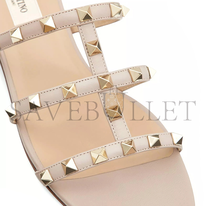 VALENTINO ROCKSTUD FLAT SLIDE SANDAL 5W2S0C49VOD_P45 VALENTINO ROCKSTUD FLAT SLIDE SANDAL 5W2S0C49VOD_P45